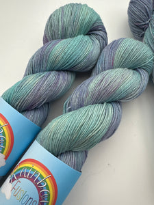Muscari - Organic Cotton & Linen - Hand Dyed Plant Fibre - DK / 4ply