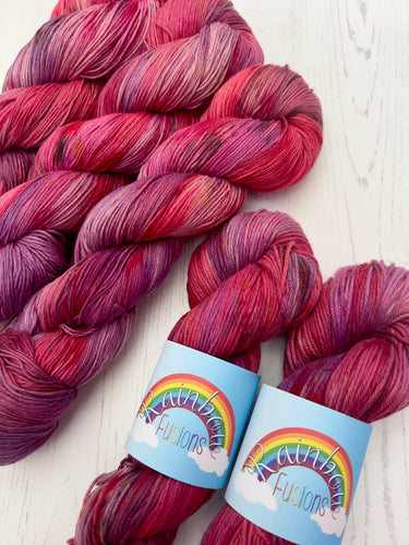 Rare Red Aurora Borealis - Organic Cotton & Linen - Hand Dyed Plant Fibre - DK / 4ply