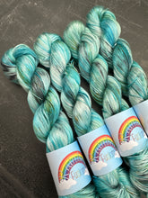 Load image into Gallery viewer, Aurora Borealis - Tencel - Hand Dyed Plant Fibre