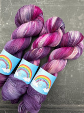 Load image into Gallery viewer, Woodstock Hyacinth - Organic Cotton &amp; Linen - Hand Dyed Plant Fibre - DK / 4ply