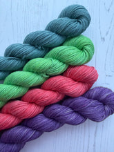 Load image into Gallery viewer, Organic Cotton &amp; Linen - Hand Dyed Plant Fibre - DK