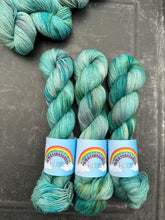 Load image into Gallery viewer, Aurora Borealis - Organic Cotton &amp; Linen - Hand Dyed Plant Fibre - DK / 4ply