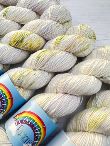 Snowdrops Flower - Tencel - DK or 4ply Hand Dyed Plant Fibre Yarn